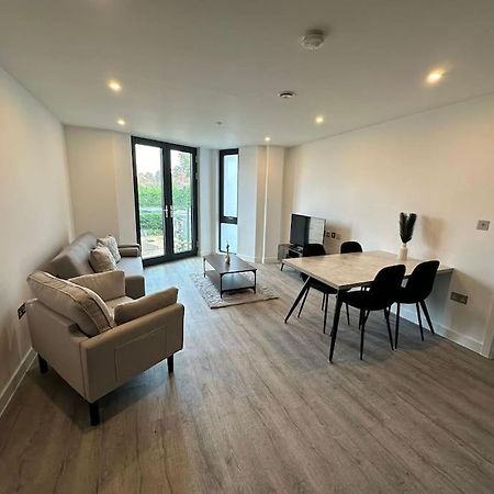 Stylish Central York Apartment Free Parking & Gym Eksteriør billede